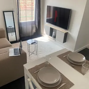 https://appartement-entirement-rnov-proche-de-la-gare.hotels-rhonealpes.com